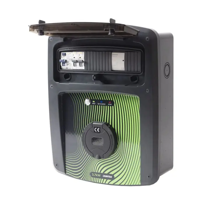 Nouvelle Collection Coffret Recharge 3.7kW monophasé avec prise T2S - OHMTEC IP65 - IICSEN