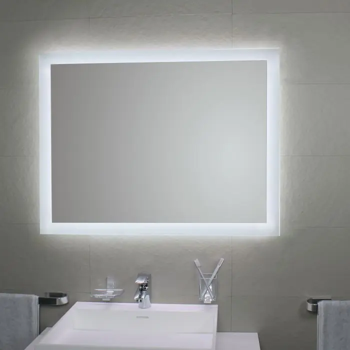 Paiement Sécurisé Miroir avec rétro-éclairage à LED Mate 4 – Koh-I-Noor L4602