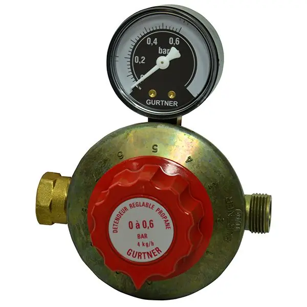 Détendeur réglable propane basse pression avec manomètre 12kg/h - 0 à 300 mbar - entrée mâle G3/4 - sortie mâle G3/4 - Gurtner Prix Cassé