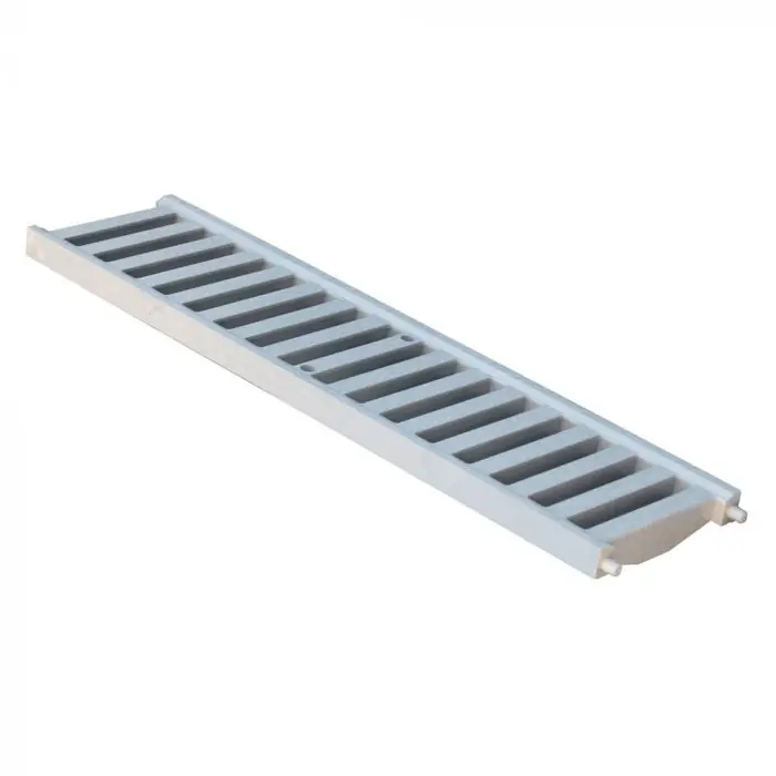 Promotion Grille mi-renforcée en PVC anti-choc - gris - Série 130 - 130 x 500 mm - First Plast